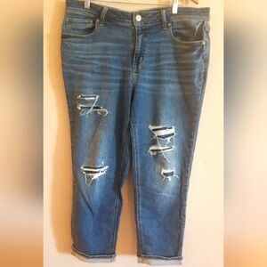 Maurices womens high rise distressed blue denim jean size 14 Reg